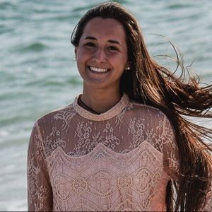 Meet your Posher, Emma